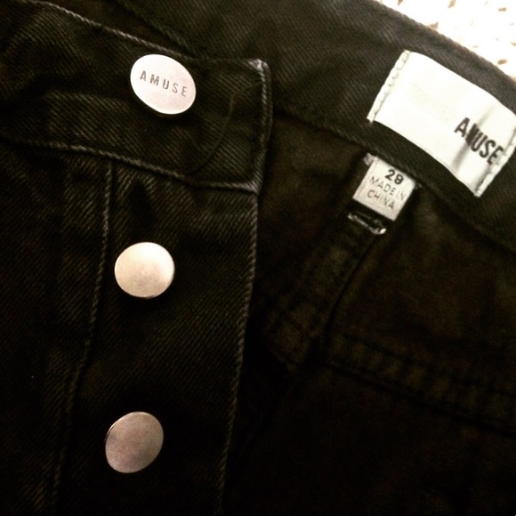 Amuse Society shorts - Picture 4 of 4